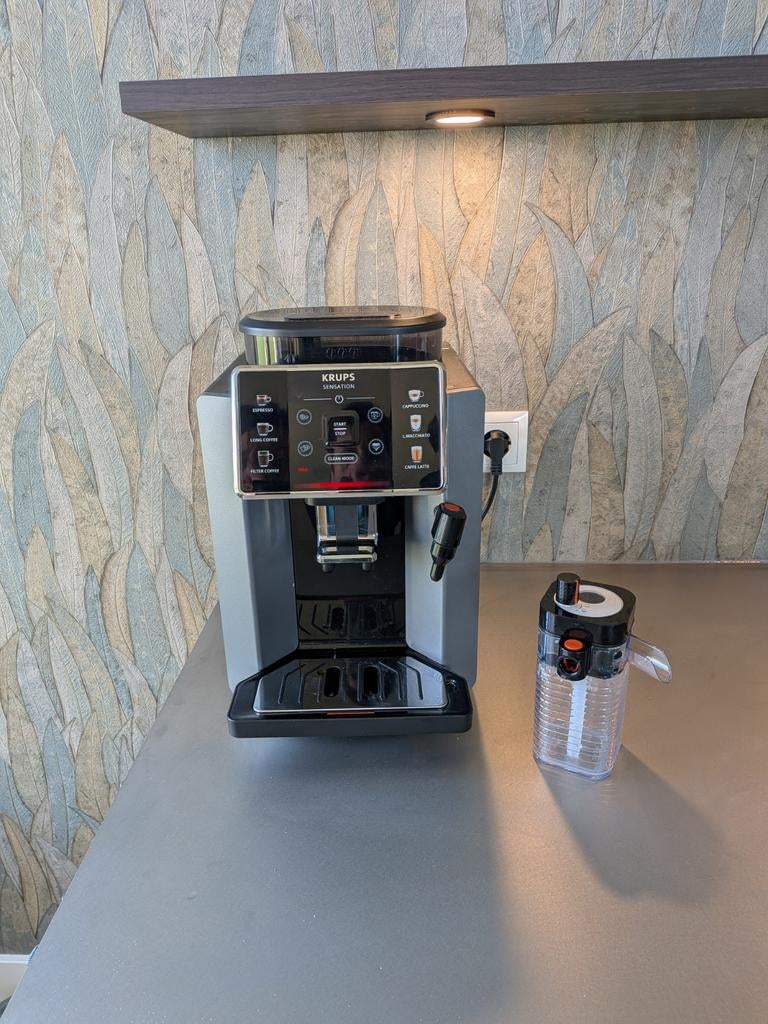 Krups Sensation Milk - EA912B10, Ophalen, Zo goed als nieuw