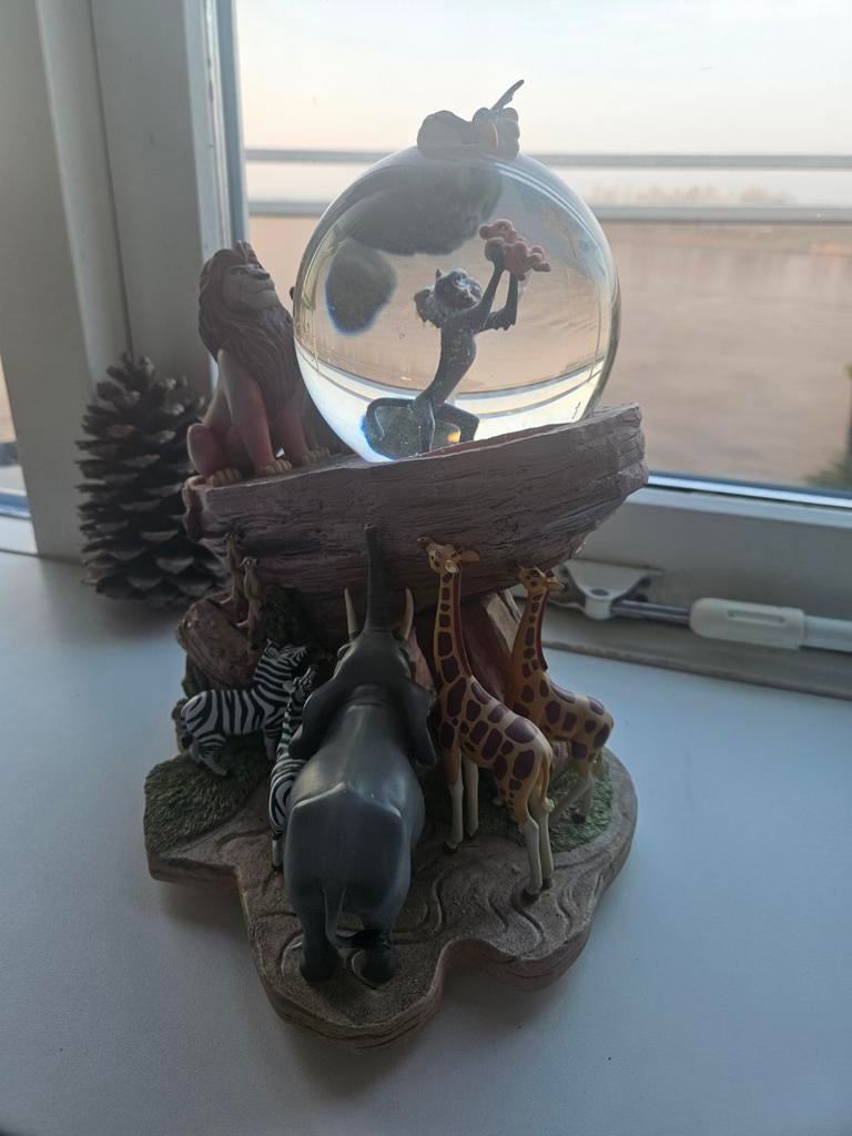 Snowglobe leeuwenkoning, Verzamelen, Disney, Ophalen, Beeldje of Figuurtje