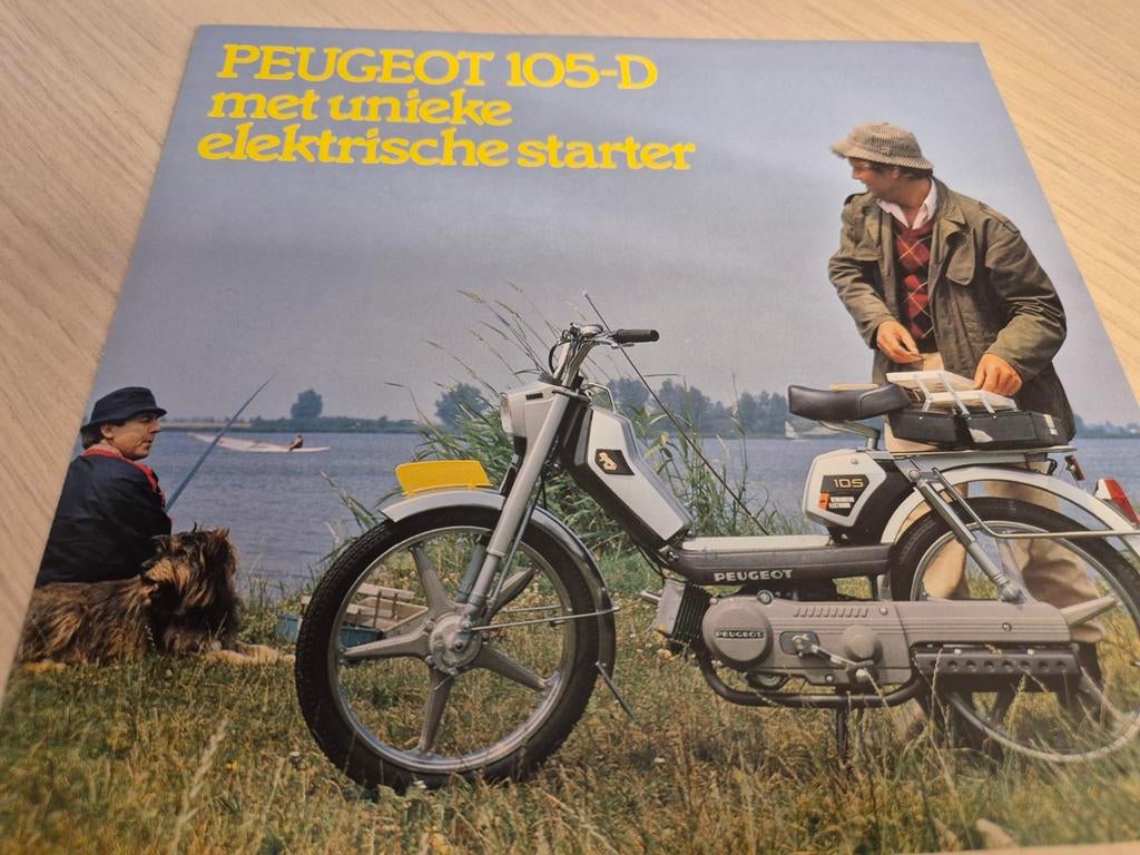 Jaren 70 Peugeot 105 D brommer bromfiets folder Nederlands, Ophalen of Verzenden, Zo goed als nieuw