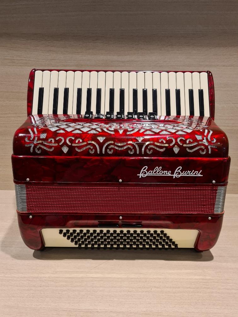 Ballone Burini Studioline P39 accordeon occasion, Gebruikt, Niet ingevuld, Met koffer, 96-bas