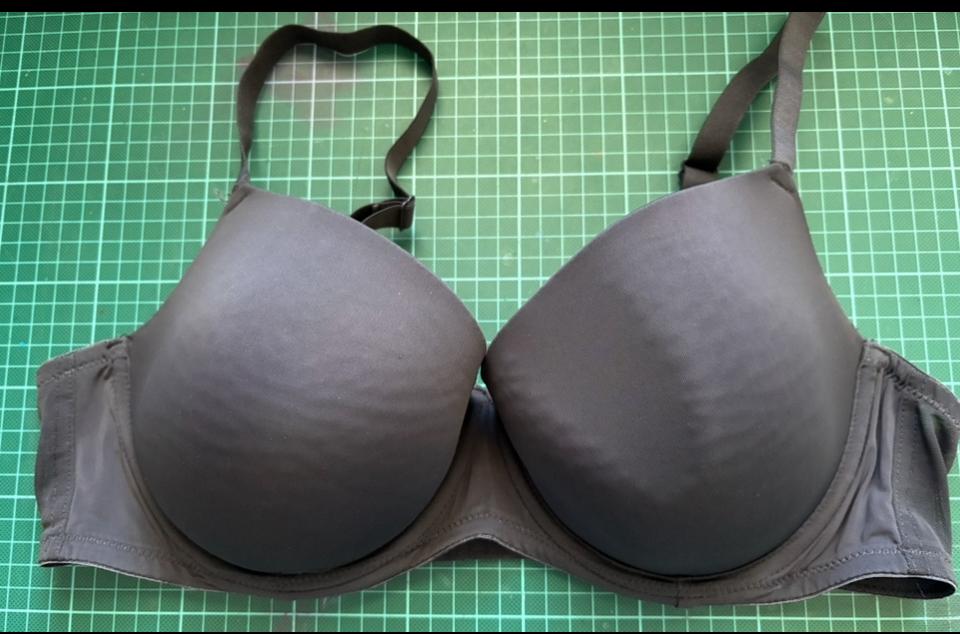 Donker grijze BH van Primark, maat 85E, Ophalen of Verzenden, Grijs, BH