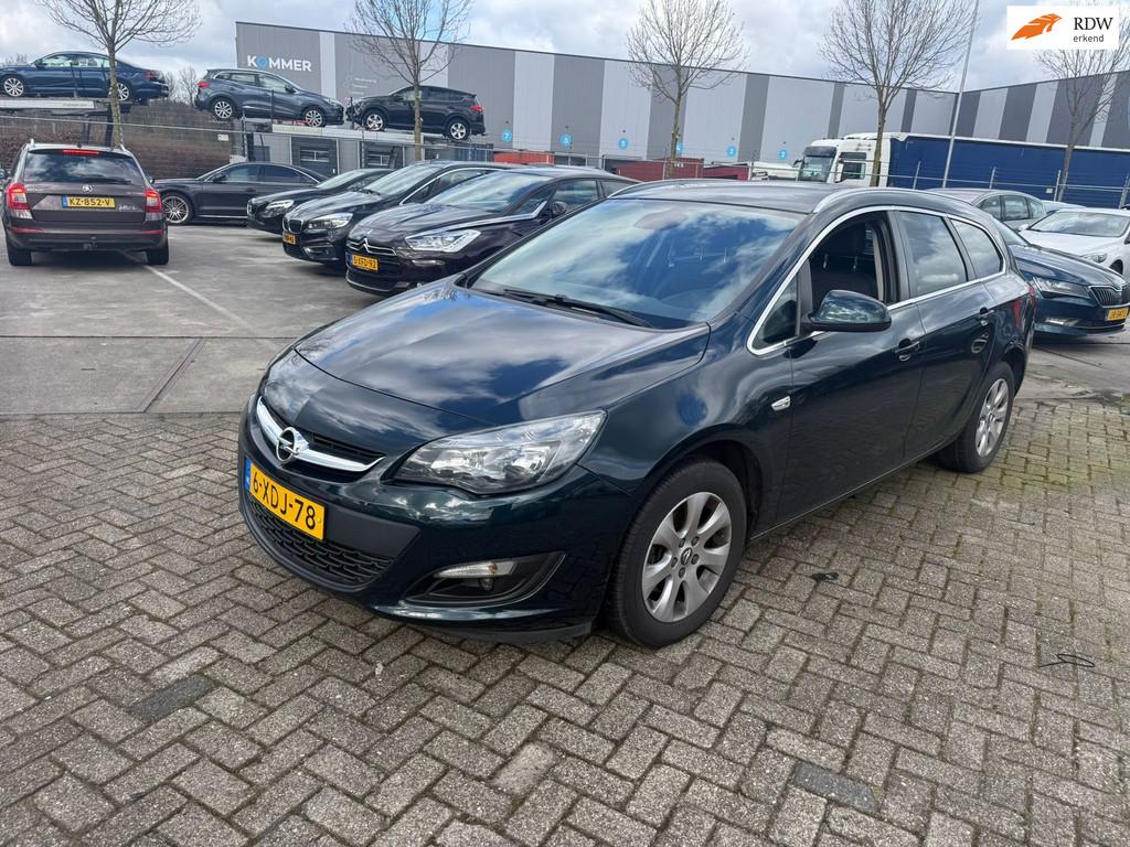 Opel Astra Sports Tourer 1.6 CDTi Business +, Voorwielaandrijving, 730 kg, Gebruikt, Euro 6