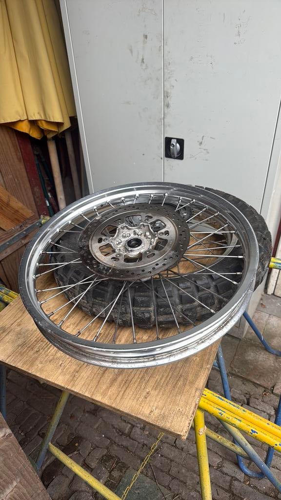 Nette rechte 21 en 18 inch velgenset Yamaha tt600r, Ophalen of Verzenden, Gebruikt