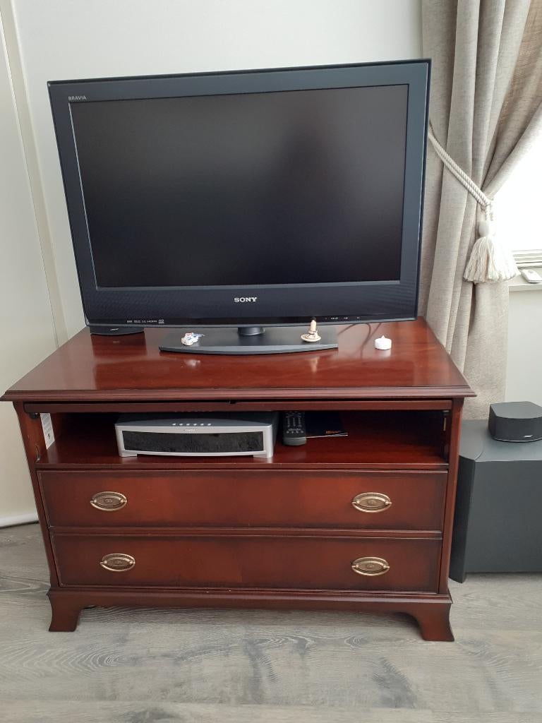 Heldense Mahonie meubels, Ophalen