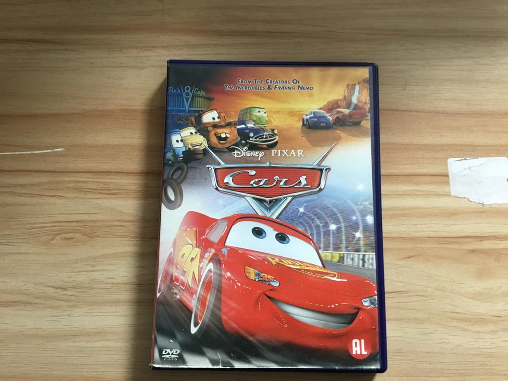 Dvd disney cars, Alle leeftijden, Ophalen of Verzenden, Zo goed als nieuw