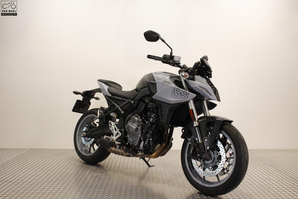 Suzuki GSX800 (bj 2024) - foto 2