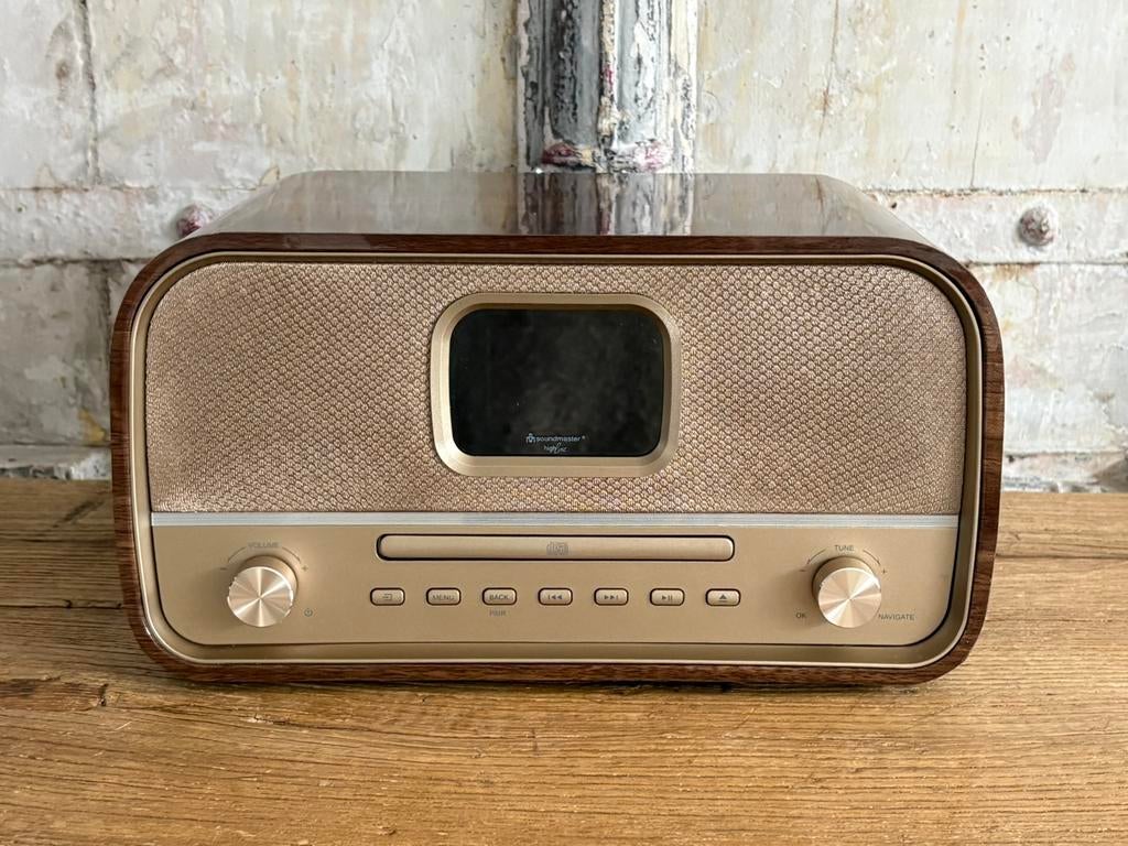 Soundmaster retro DAB+ en FM radio, CD, Bluetooth, USB, Ophalen of Verzenden, Zo goed als nieuw
