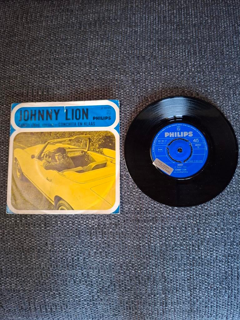 Johnny lion dandy (ned versie), Ophalen of Verzenden, Zo goed als nieuw, Overige formaten, Levenslied of Smartlap