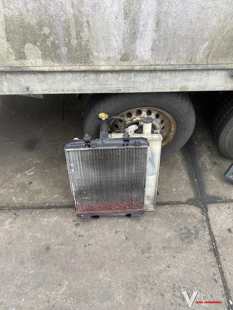 Toyota Aygo 2006 Radiateur
