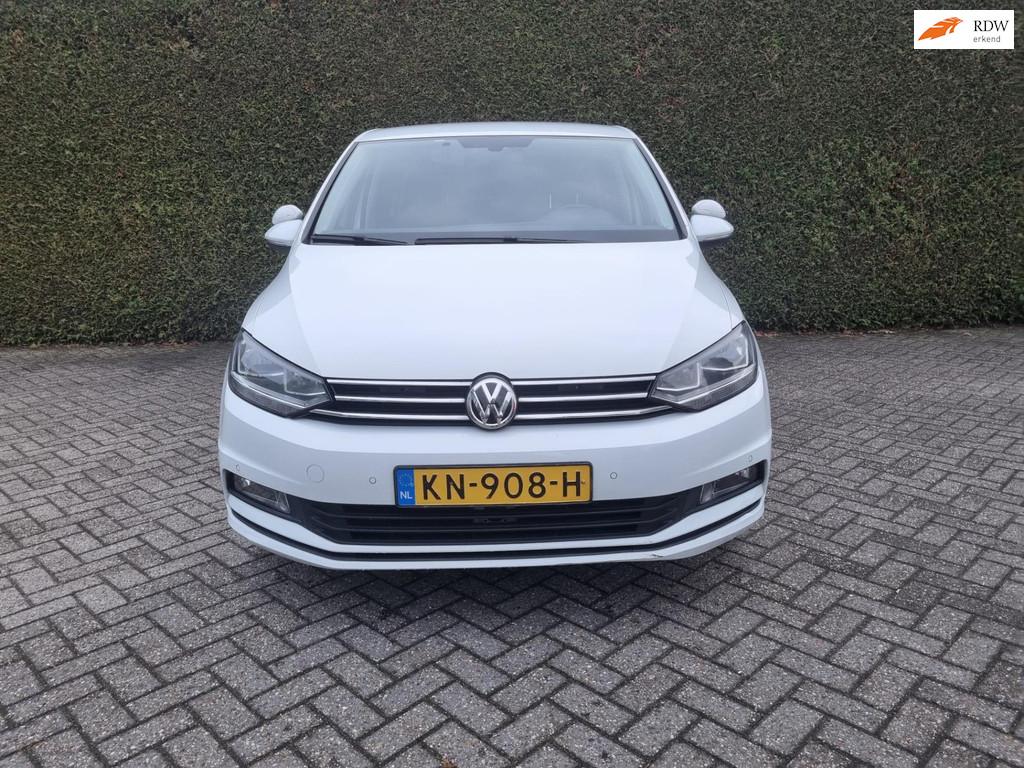 Volkswagen Touran 2.0 TDI SCR Comfortline, Auto's, Euro 6, 4 cilinders, 150 pk, Wit