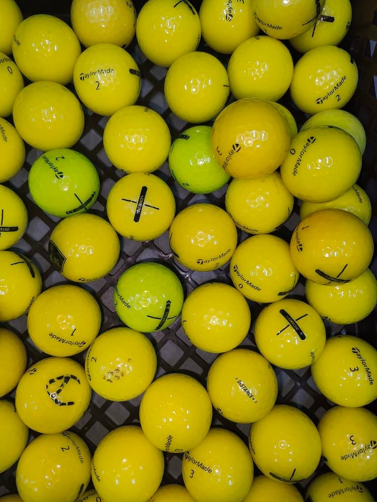 TaylorMade distance golfballen geel 50 stuks, Ophalen of Verzenden, Bal(len)