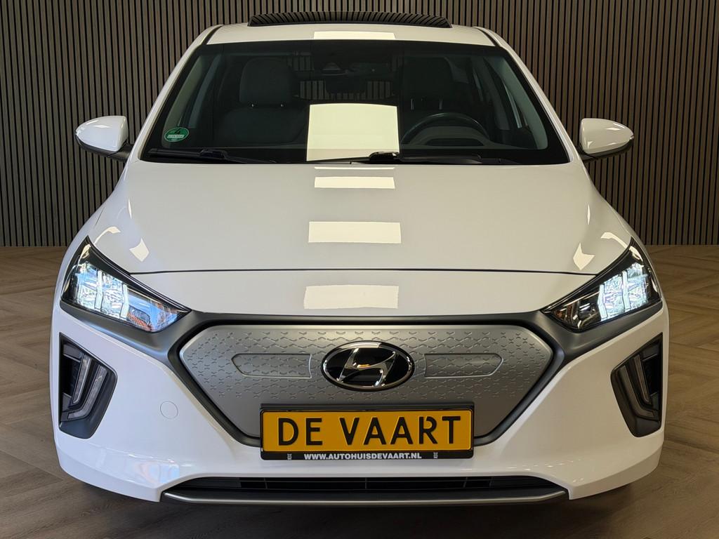 Hyundai IONIQ STYLE EV 38 kWh SOH 93,4% AUT SCHUIFDAK STOEL/, Auto's, Hyundai, Gebruikt, Overige carrosserieën, Met garantie (alle)