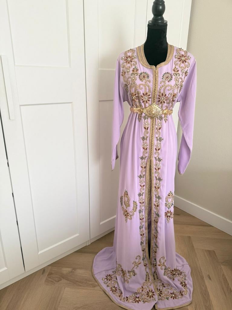 Mooie takchita maat m/L, Ophalen, Zo goed als nieuw, Overige typen