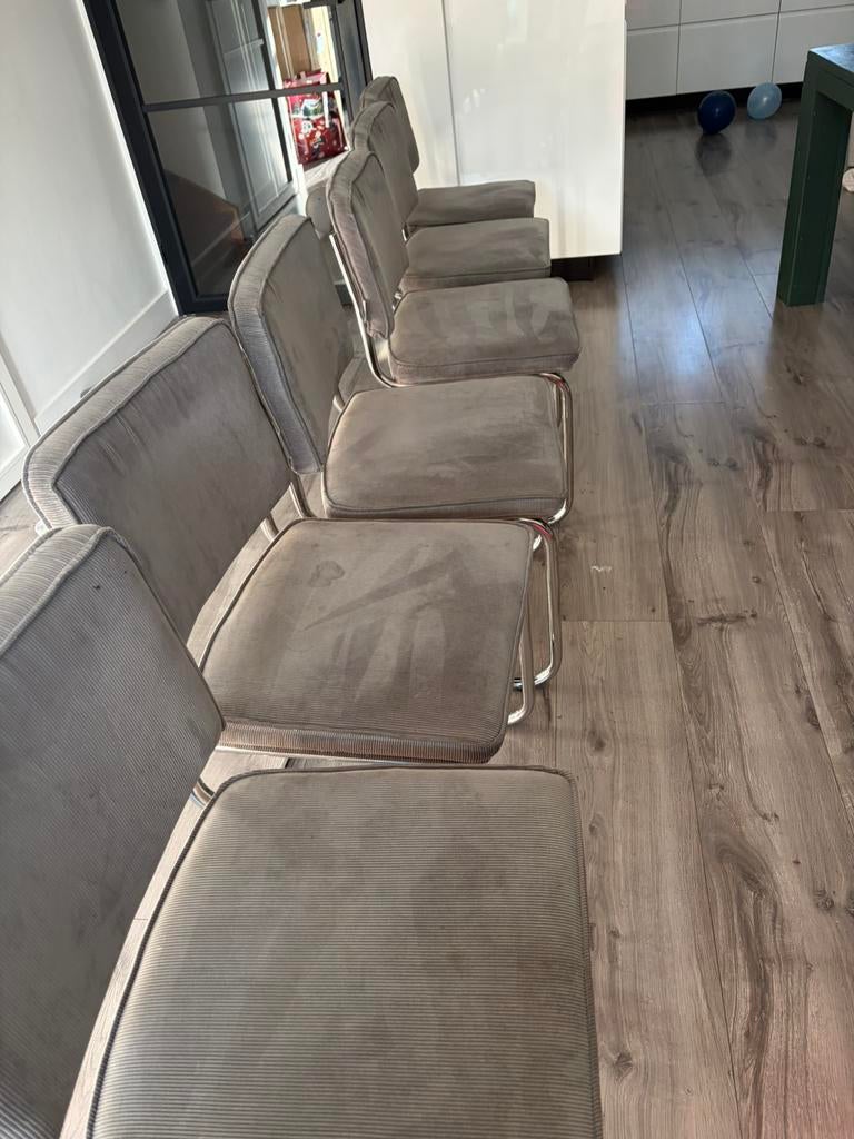 6 stoelen Zuiver Ridge rib lichtgrijs, Ophalen, Gebruikt