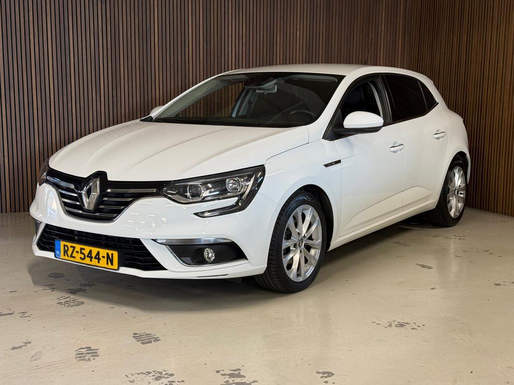 Renault Mégane 1.2 TCe Bose, Gebruikt, 4 cilinders, Parkeersensor, 665 kg