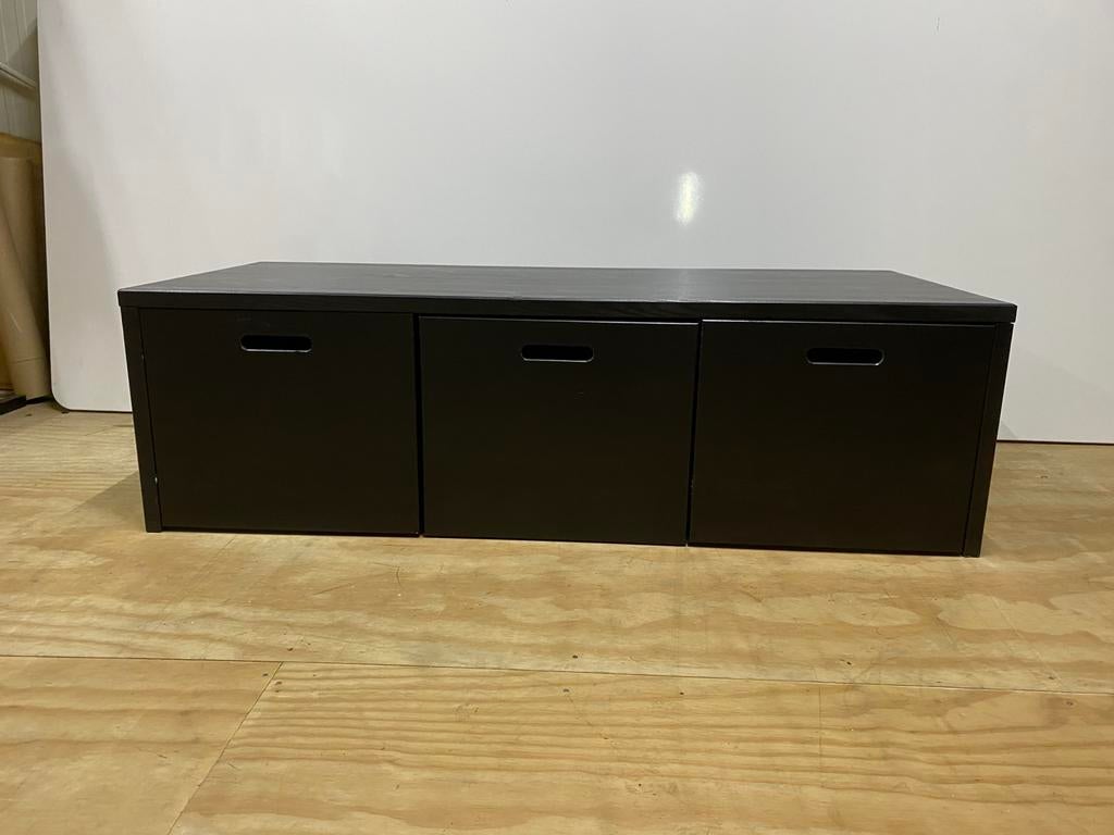 By fonq knix kistbank, Ophalen