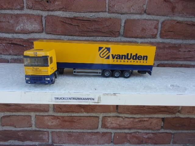 Tekno  Daf  95  met  oplegger  van  Uden., Ophalen of Verzenden, Zo goed als nieuw, Bus of Vrachtwagen, Tekno