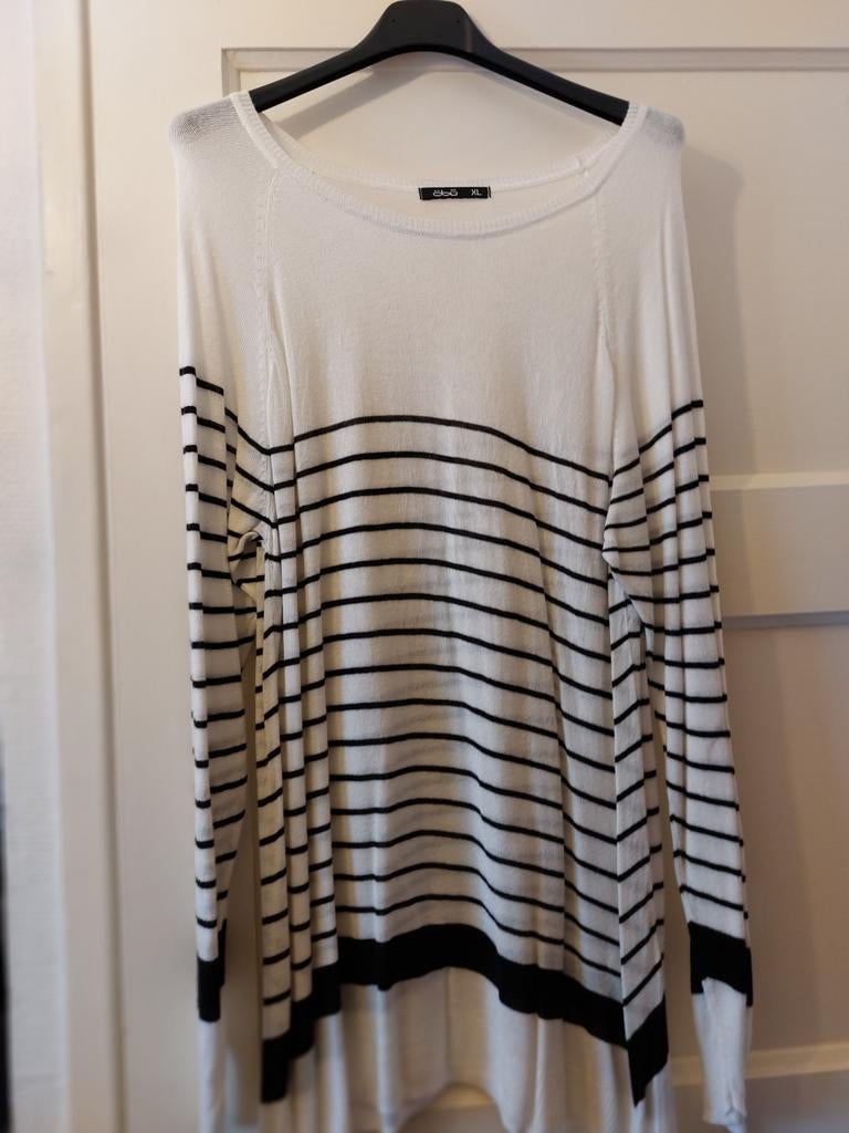Stijlvolle gestreepte trui - Maat XL, Wit, Maat 46/48 (XL) of groter, Ophalen of Verzenden, Zo goed als nieuw