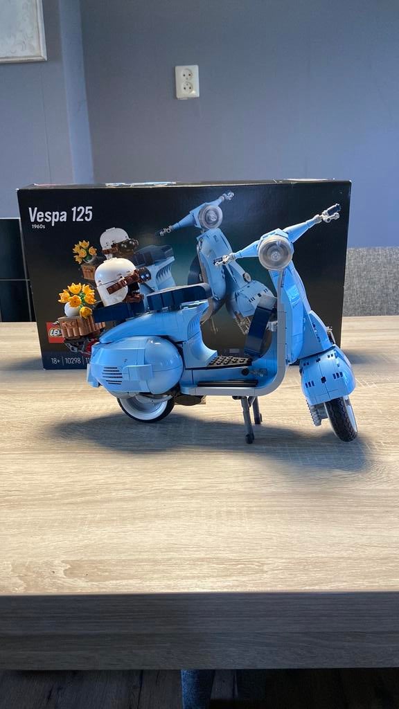 LEGO Vespa 125, Ophalen, Zo goed als nieuw