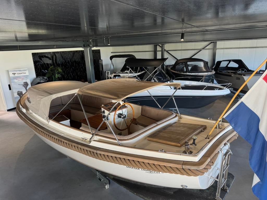 MAKMA LOUNGEVLET  Bj’2009 - NIEUWE TYPE, Info@admiraal-watersport.nl, Westrak 15, Ophalen of Verzenden, Zo goed als nieuw