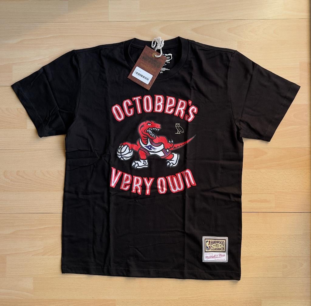 October’s Very Own Raptors Mitchell & Ness t-shirt | L, Kleding | Heren, October's Very Own, Maat 48/50 (M), Zwart, Nieuw