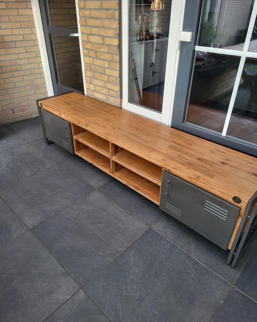 Acaciahouten TV-kast 220x50x45 - Opknapper, Huis en Inrichting, Kasten | Televisiemeubels, Gebruikt, 200 cm of meer, Minder dan 100 cm
