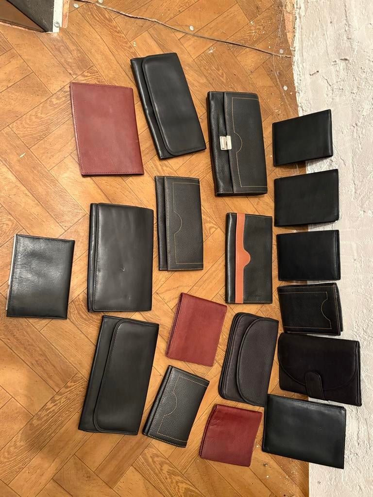 Diverse Modellen Portemonnees, Sieraden, Tassen en Uiterlijk, Portemonnees, Gebruikt, Zwart, Met knipsluiting, Ophalen