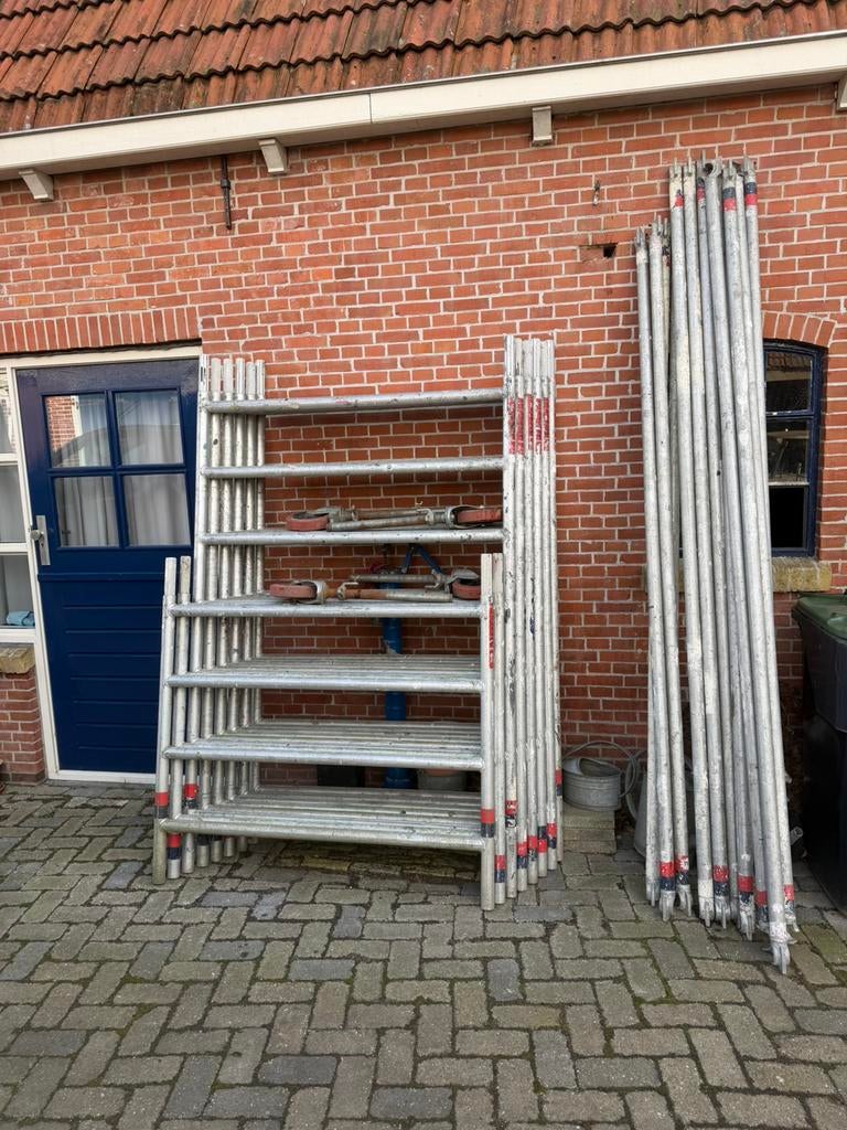 CENTRUM ALUMINIUM ROLSTEIGER, Ophalen, Gebruikt, Rolsteiger of Kamersteiger, 5 meter of hoger