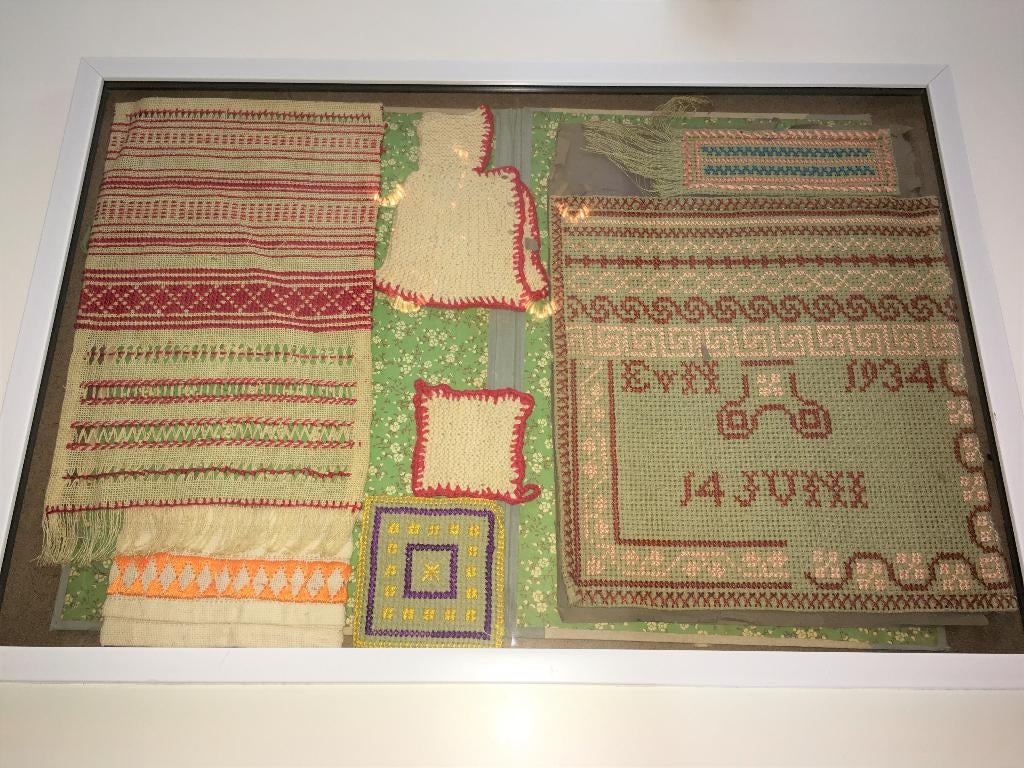 Uniek Merklap Oud ingelijst divers Handwerk 1934, Verzenden