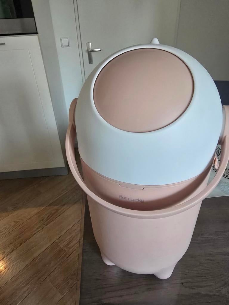 Born Lucky luieremmer, Ophalen of Verzenden