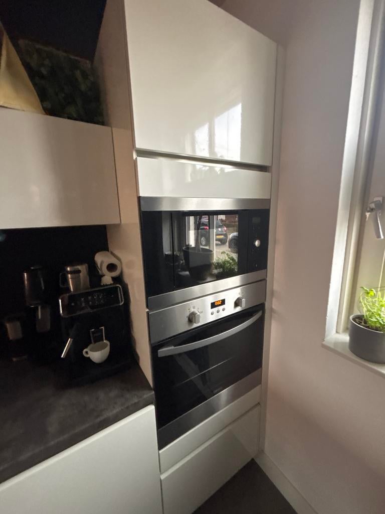 Zanussi magnetron en oven, Ophalen, Combimagnetron, Gebruikt, 60 cm of meer