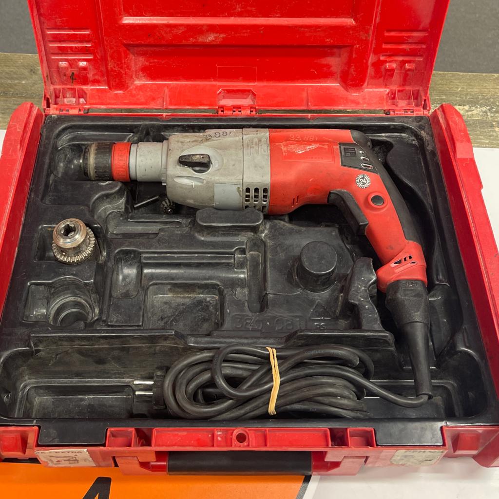 Milwaukee PFH 25 QEX Slagboormachine *Bedraad*, Milwaukee, Zo goed als nieuw, Support@milwaukee.com, Milwaukee Electric Tool Corporation, 13135 W. 
Lisbon Road, Brookfield, WI 53005
USA