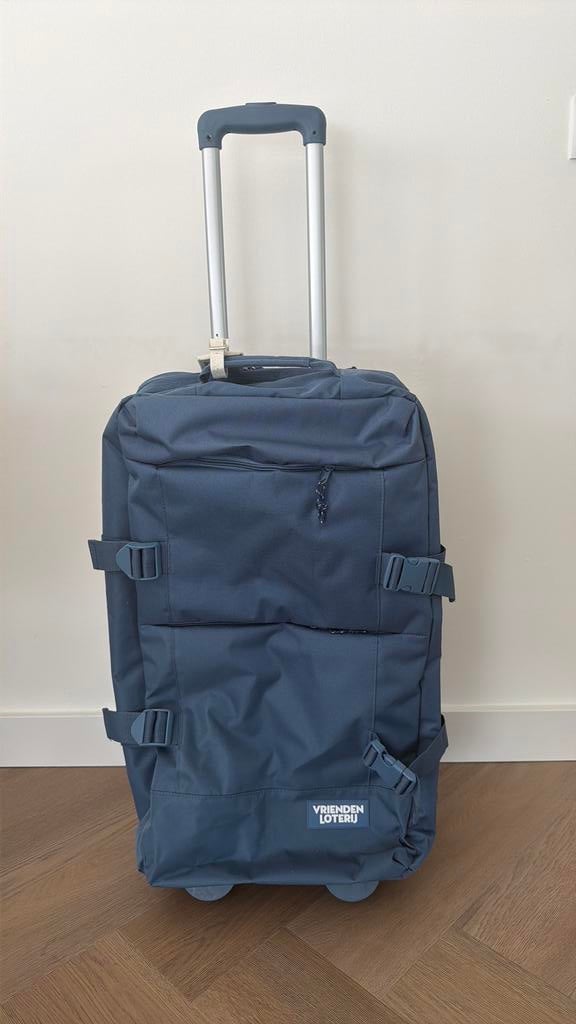 Reis tas NIEUW!, Sieraden, Tassen en Uiterlijk, Tassen | Reistassen en Weekendtassen, Ophalen, Nieuw, Blauw, 30 cm of meer