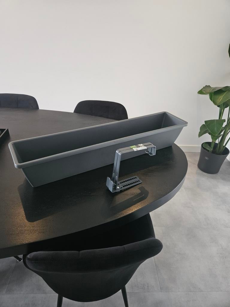 Elho balkonbak - plantenbak + balkonhaak metaal (nieuw), Ophalen of Verzenden, Nieuw