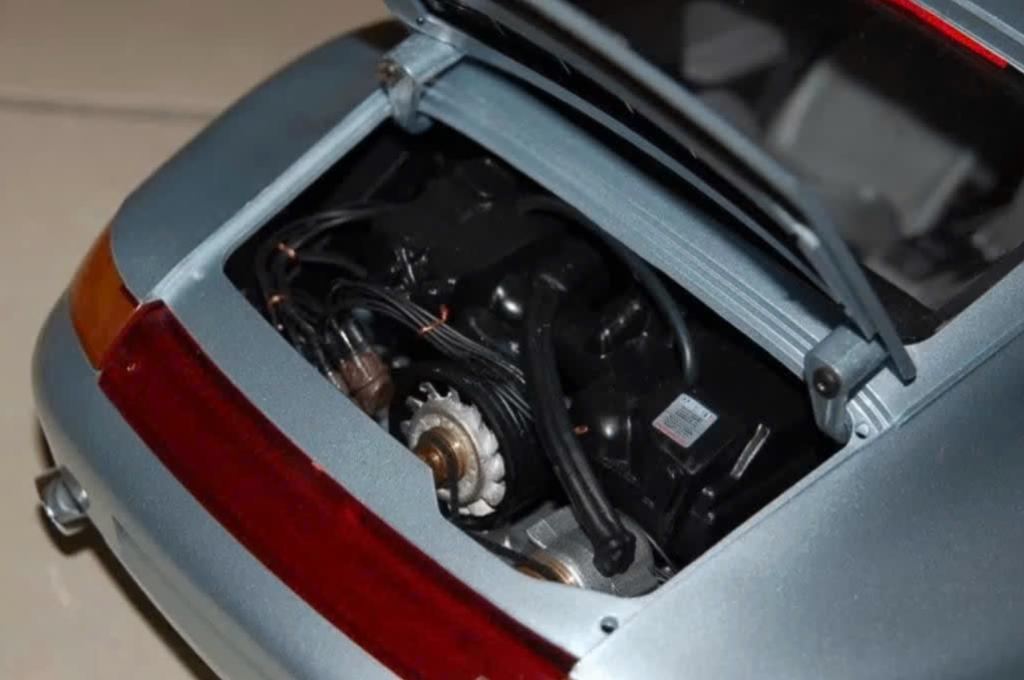 TOP DEAL !! 1:8 PORSCHE 911 993 CARRERA Pocher K31 BUILT WRH, Ophalen, Zo goed als nieuw, 1:5 t/m 1:8, Auto