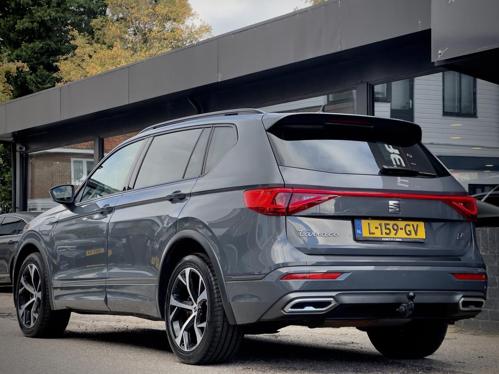 SEAT Tarraco 1.4 TSI FR e-Hybrid AUT6 PHEV PANODAK SPORT-INT, Auto's, Euro 6, 4 cilinders, Alcantara, Origineel Nederlands