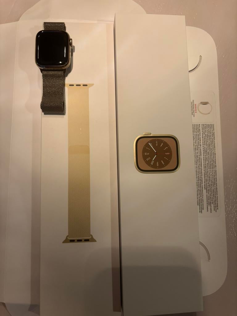 Apple watch serie 8 uit 2024 goud 41 mm, Ophalen of Verzenden, Zo goed als nieuw, Geel, IOS