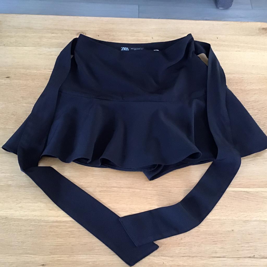 Rokje zwart stof,maat S, vast kort broekje erin,kort model, Kleding | Dames, Rokken, Ophalen of Verzenden, Zo goed als nieuw, Maat 34 (XS) of kleiner