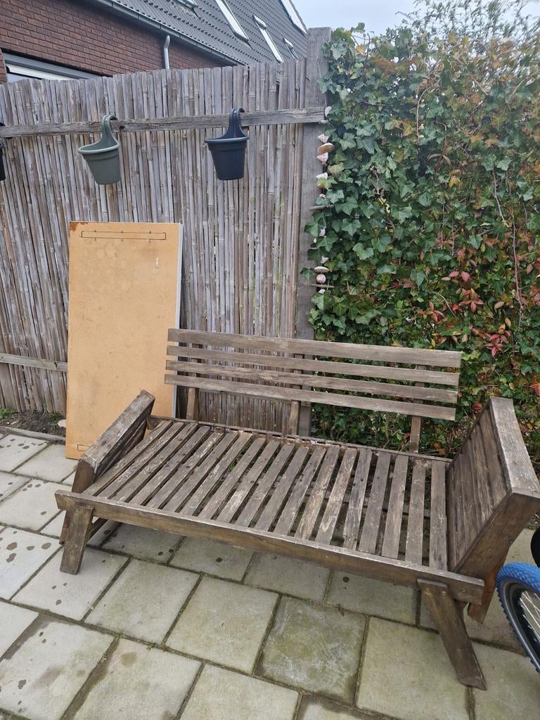 Gratis hout: bureaublad en kapot tuinbankje, Ophalen, Gebruikt, Hout