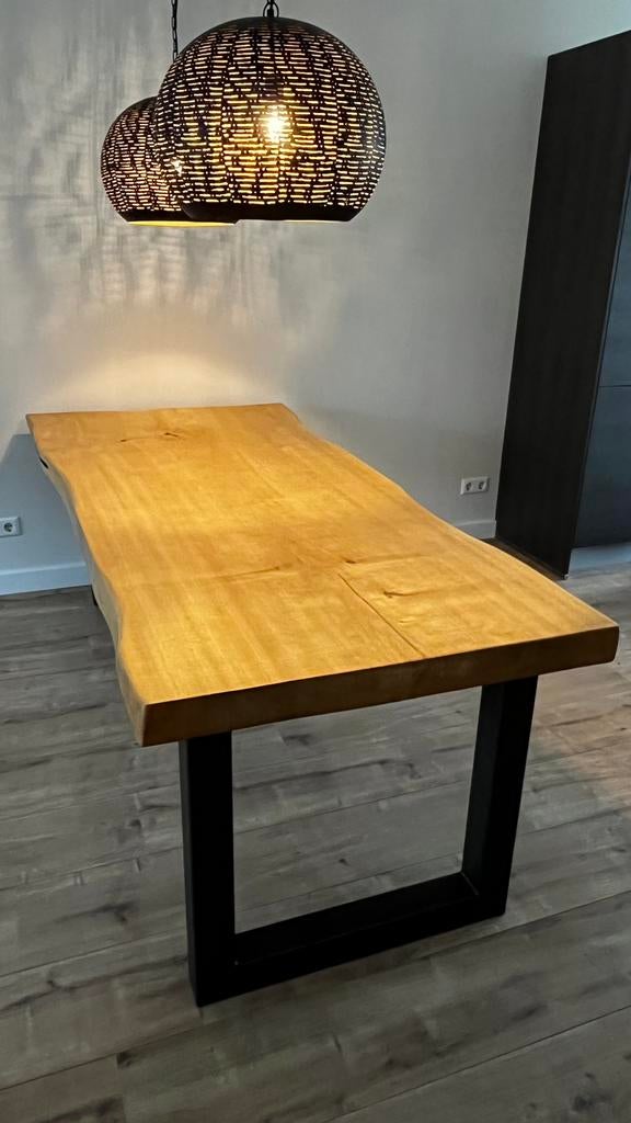 Boomstamtafel van 220 cm, 200 cm of meer, 50 tot 100 cm, Zo goed als nieuw, Vijf personen of meer