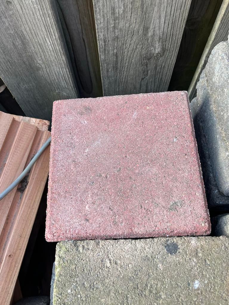 Rode vierkante straatstenen 20x20x6 - 10 stuks, Tuin en Terras, Tegels en Klinkers, Ophalen, Gebruikt, Klinkers, Minder dan 5 m²
