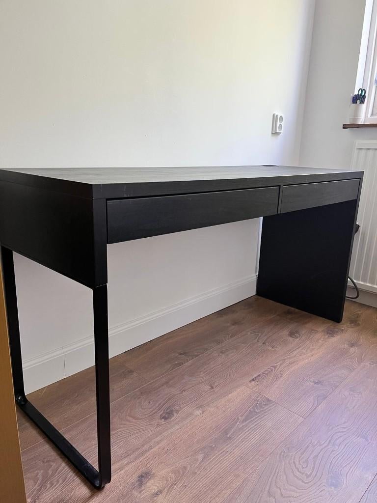 Bureau MICKE, Huis en Inrichting, Bureaus, Ophalen, Zwart, Demontabel, Schoolbureau