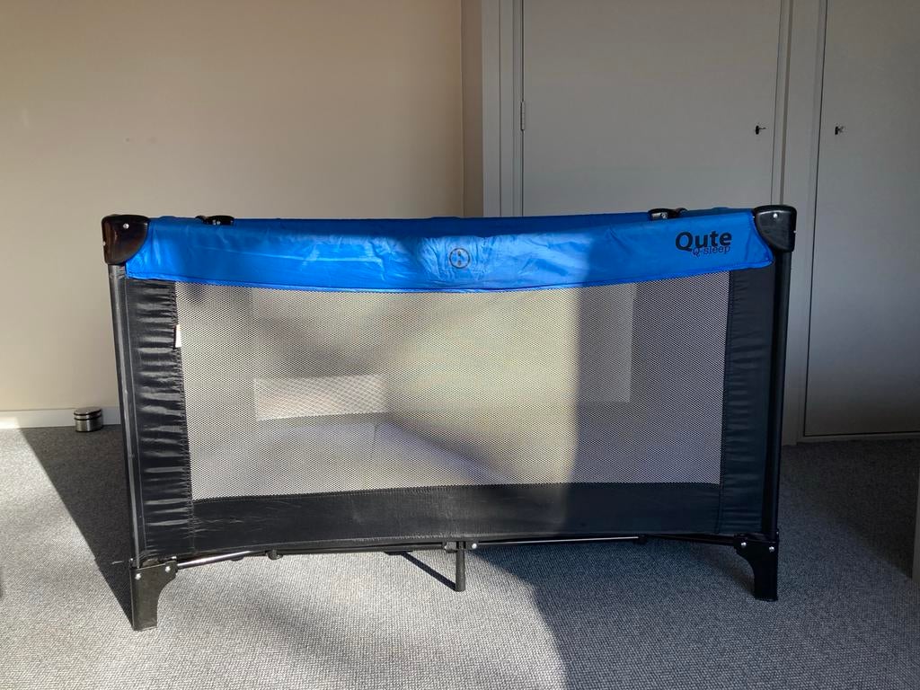 Campingbedje Qute Q sleep, Ophalen, Gebruikt, Reisbedje