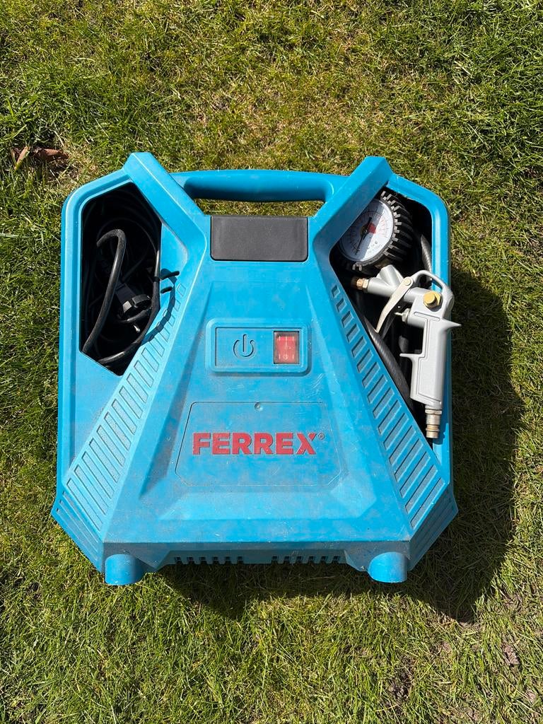 Ferrex draagbare compressor, Doe-het-zelf en Verbouw, Gebruikt, 6 tot 10 bar, Ophalen of Verzenden, Minder dan 200 liter/min