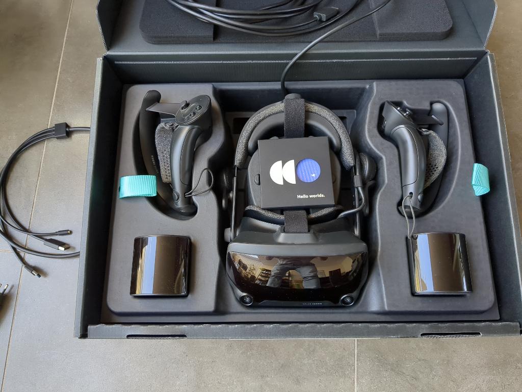 Valve Index VR Complete Set met Controllers & Base Stations, Spelcomputers en Games, Virtual Reality, Gebruikt, Pc, Overige typen