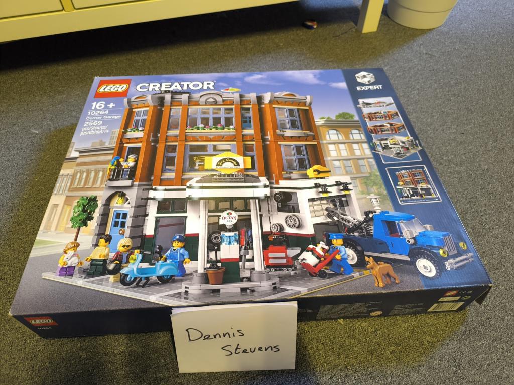 LEGO Creator Expert Garage op de Hoek 10264, Kinderen en Baby's, Speelgoed | Duplo en Lego, Niet ingevuld, Niet ingevuld, Niet ingevuld