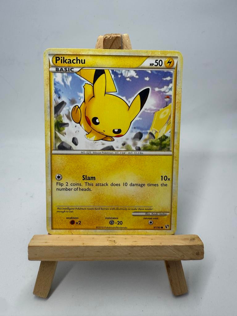 Pikachu - Undaunted - Light Played, Ophalen of Verzenden, Gebruikt, Losse kaart
