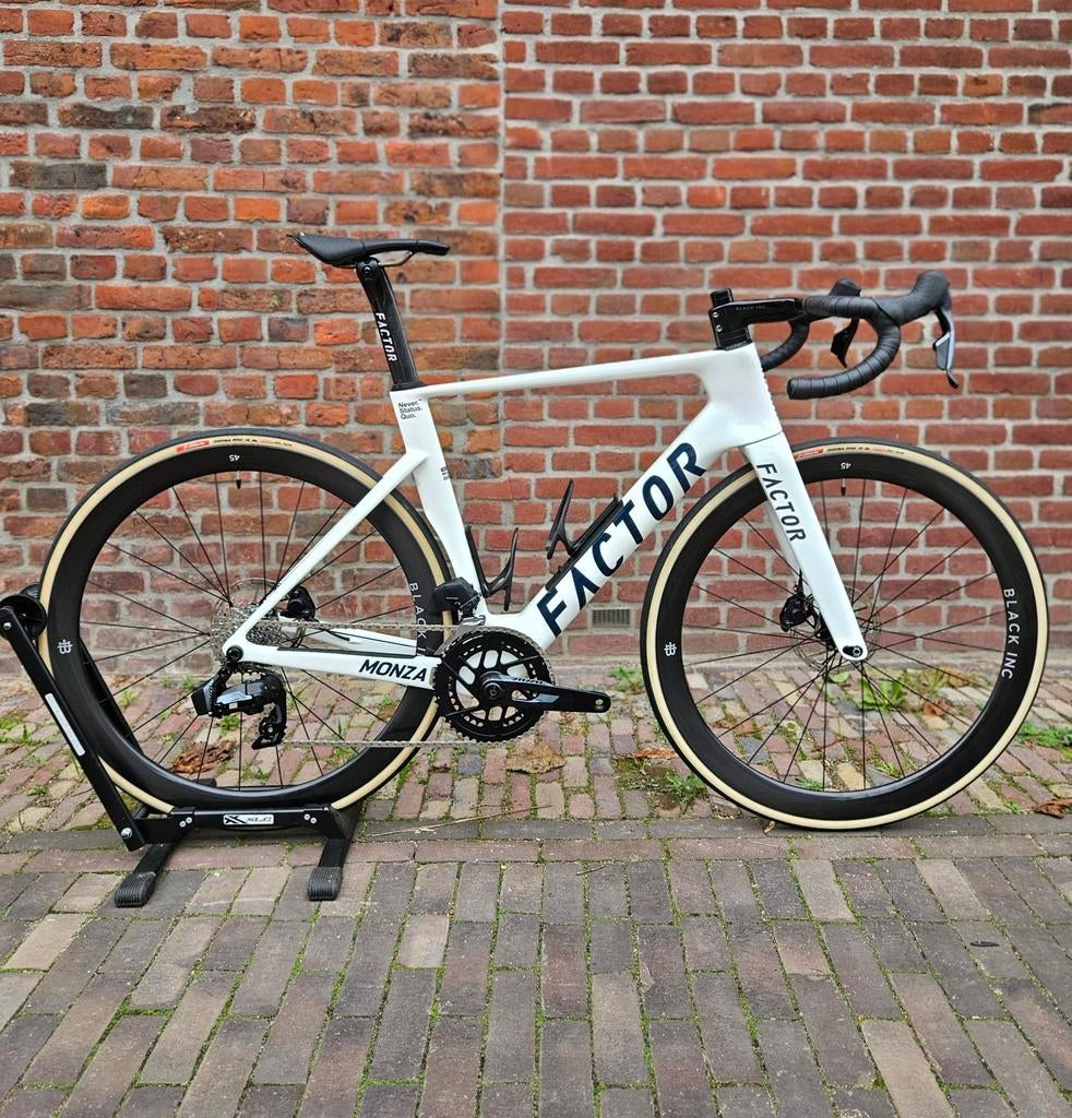 Factor Monza Sram Rival AXS Powermeter, 28 inch, Carbon, Nieuw, Meer dan 20 versnellingen
