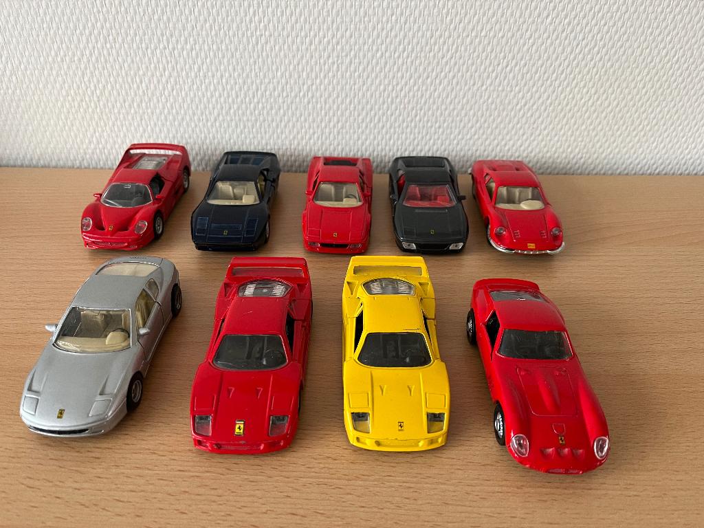 Modelauto’s schaal 1:38 -1:40 Shell Maisto, Ophalen of Verzenden, Zo goed als nieuw, Auto