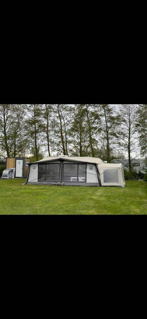 Hobby 560 KMFE airco mover Isabella Commodore vloertegels 6p, Kachel, Rondzit, Particulier, 5 tot 6 meter